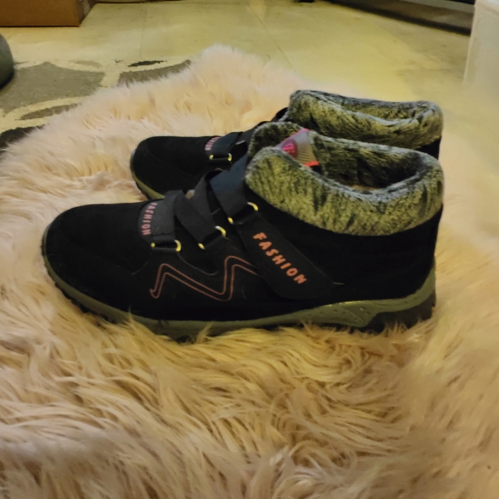 Short boots - Picture 3 of 6